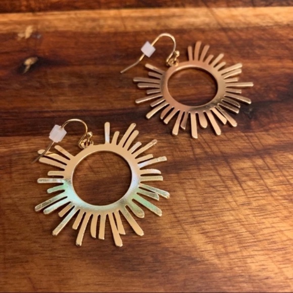 Metal Sun Dangle Earrings in Gold - Picture 2 of 4
